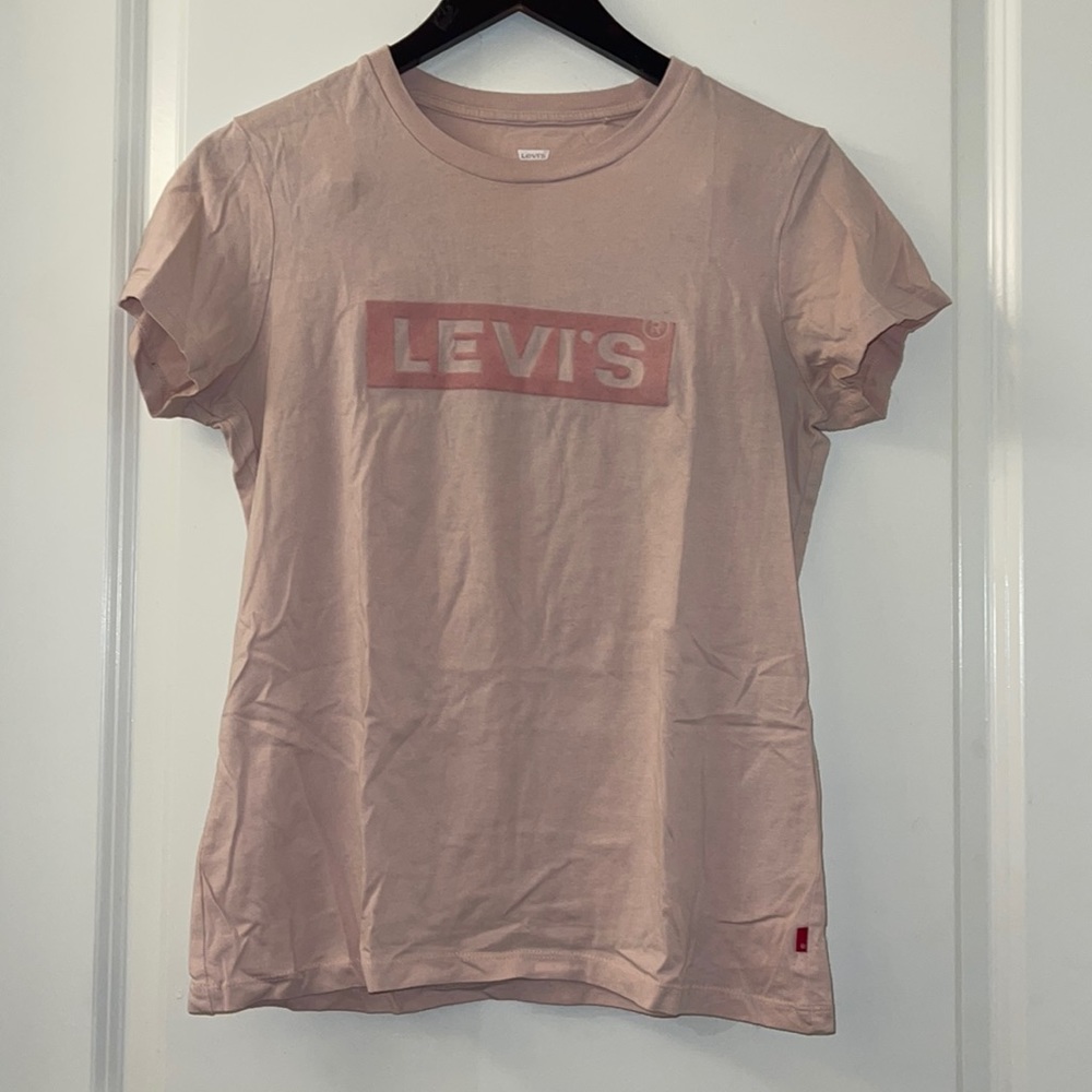 Levi tee - Picture 6 of 6